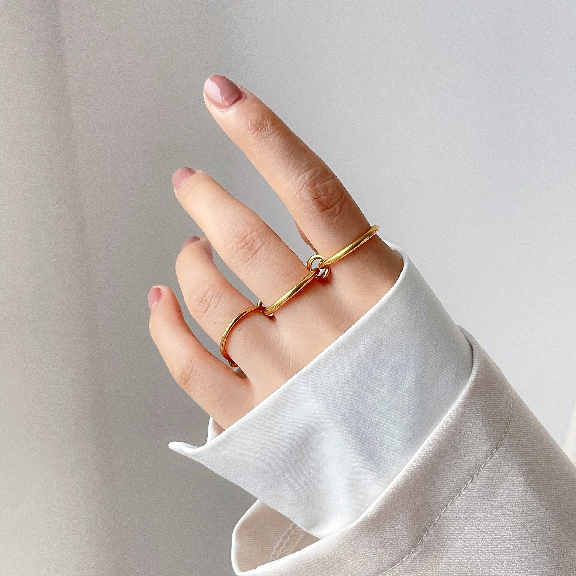 9g Weight Rings Classification 6, 7, 8 Ring Size 1 Piece Quantity Daily Occasion Titanium Steel Material Solid Color Pattern All Seasons Season Women's Gender Tassel Design Simple Style Style Wholesale Jewelry Simple Style Solid Color Titanium Steel Tassel Rings 6
