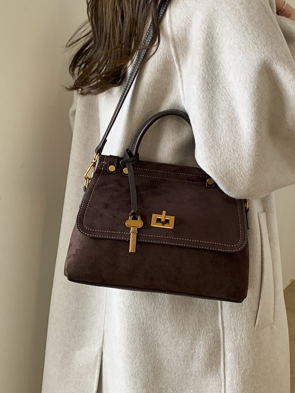 Niche Zhong高级 bolso de mano pequeño para mujeres 2025 nuevo estilo transfronterizo de moda de seda retro versátil bolso de mochila