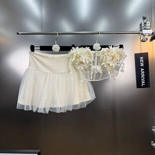 2025年夏季百搭顯瘦立體花朵抹胸上衣搭配蓬蓬裙法式套裝