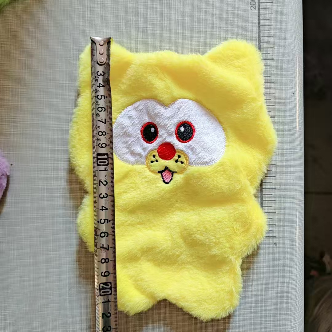 8 İnç Deri Kasa Toptan Oyuncak Deri Kılıf Peluş Oyuncak Sınırötesi Dış Ticaret Krallı Makinesi Özel Küçük Peluş Yarı Mamul Figür