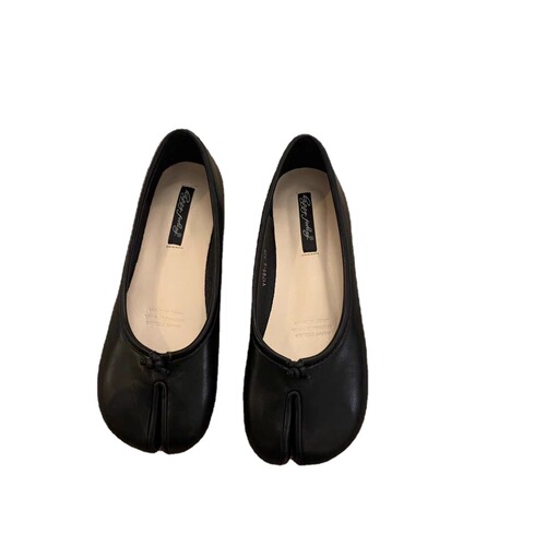 happyfeeling flat bean shoes women's shoes  spring horse hoof split toe thumb pig trotter boat shoes