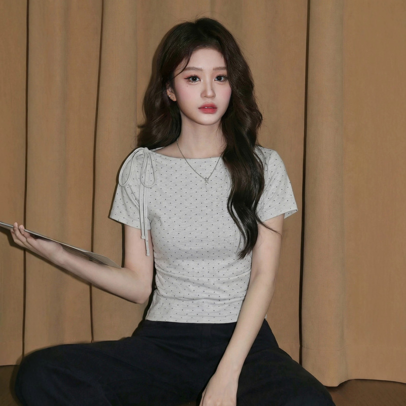 Korean-Style Gray Round-Neck Polka Dot Tie-Front Short-Sleeve T-Shirt for Women, 2026 Summer Model, Slim Fit, Waist-Cinching Top