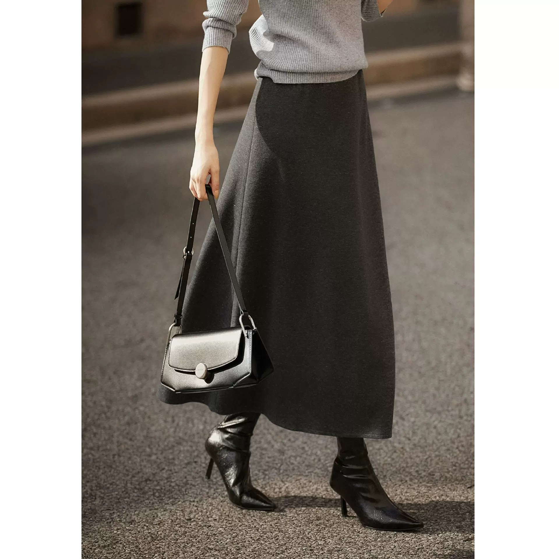 25秋冬0压感软糯含羊毛醋酸气质佰搭A字高腰垂感加厚半身裙25607