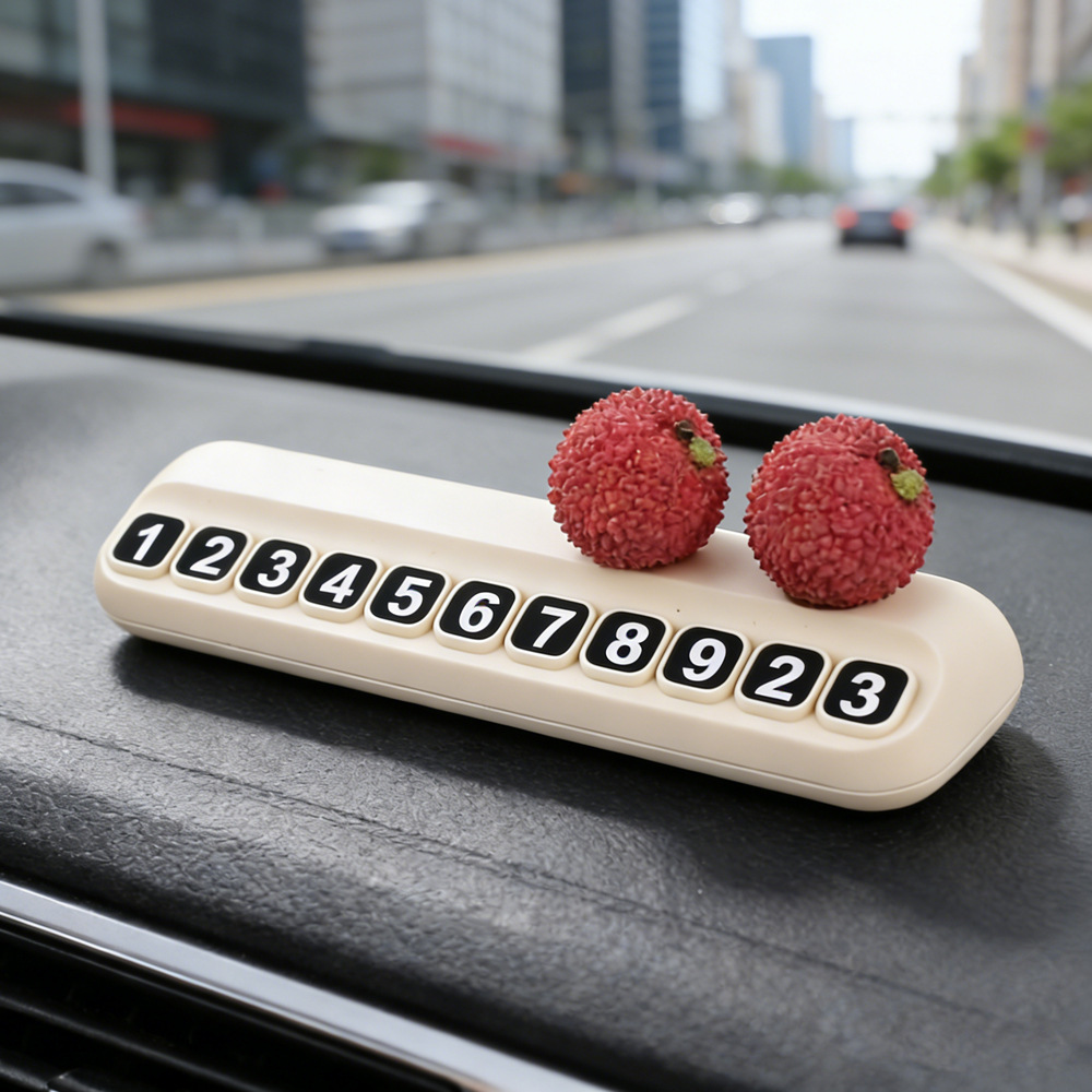 Tarjeta telefónica de movimiento de automóviles, tarjeta de estacionamiento temporal de frutas de litchi, adornos creativos de automóviles