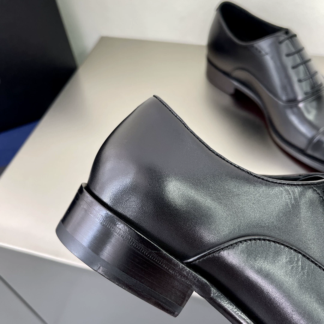 Демисезонные классические оксфорды, кожаный стиль, cap‑toe, чёрные, EU 38–44