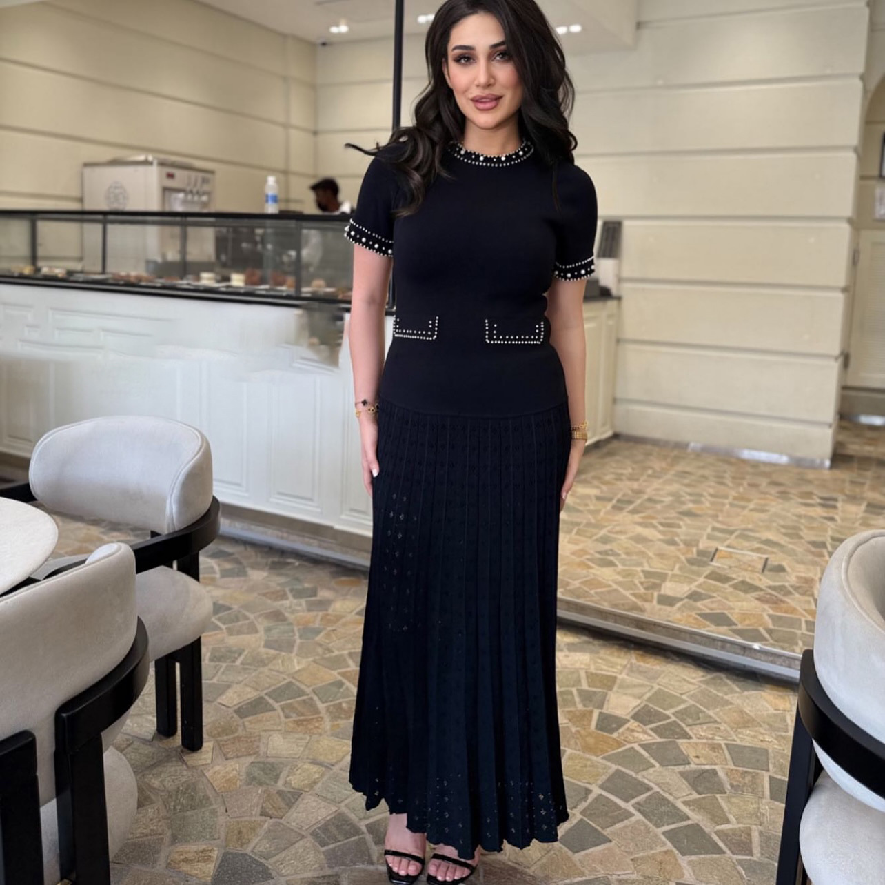 Women's French Style Beaded round Neck Short Sleeve Knit Dress Elegant Slimming Inner Sweater Dress_ecoleips.com