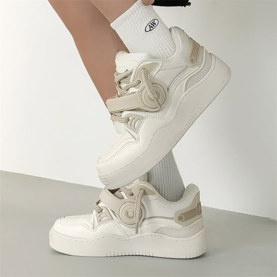 2025 National Fashion Headset Shoes Retro Bread Shoes for Men and Women Niche Thick Sole Height Increase All-match Casual Couple Sports