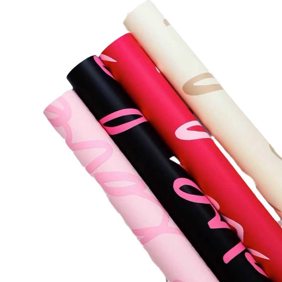 Papel de embalaje de flores de amor grosso impermeable con película de pluma de papel de embalaje de ramo de flores materiales de florista