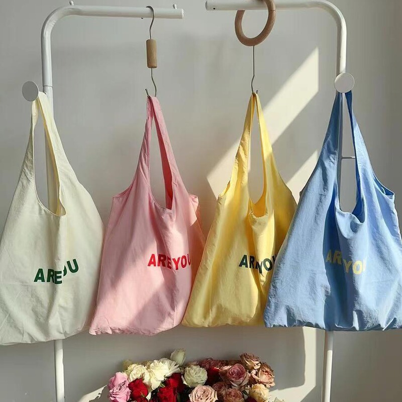 New Large-Capacity Niche Letter-Print Shoulder Bag Designer Style Versatile Canvas Bag Women's Canvas Bag Trendy Shopping Bag
