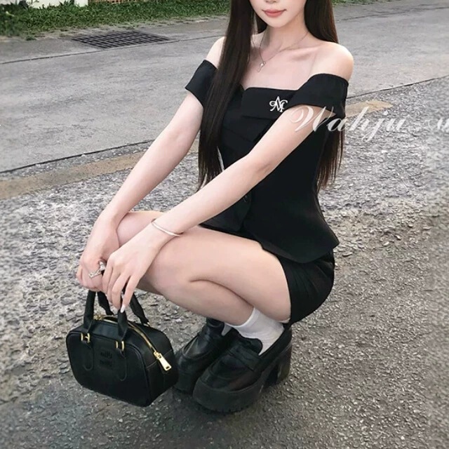 Illustrated Explanation of Wahju Office Lady Summer Asymmetrical One-Shoulder Design Waist-Cinching Slimming Top and A-Line Skirt for Women Illustrated Explanation of Wahju Office Lady Summer Asymmetrical One-Shoulder Design Waist-Cinching Slimming Top and A-Line Skirt for Women