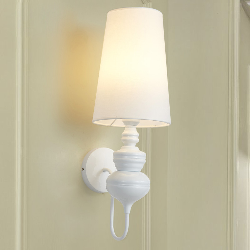 Iluminación de pared creativa de cabecera de cama de estilo europeo dormitorio guardian moderno personalidad nórdica minimalista pasillo postmoderno arte