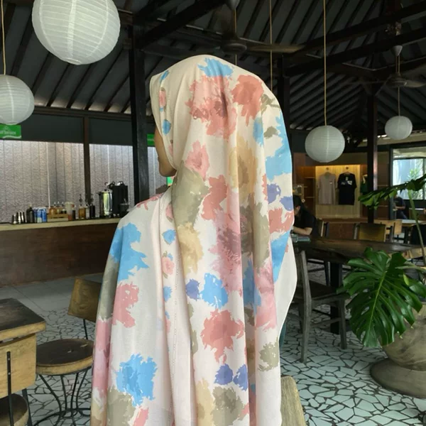 Cross-Border Hot-Selling New Fashion High-Quality Modal Printed Rayon Long Scarf Elegant Lightweight Bohemian Headscarf