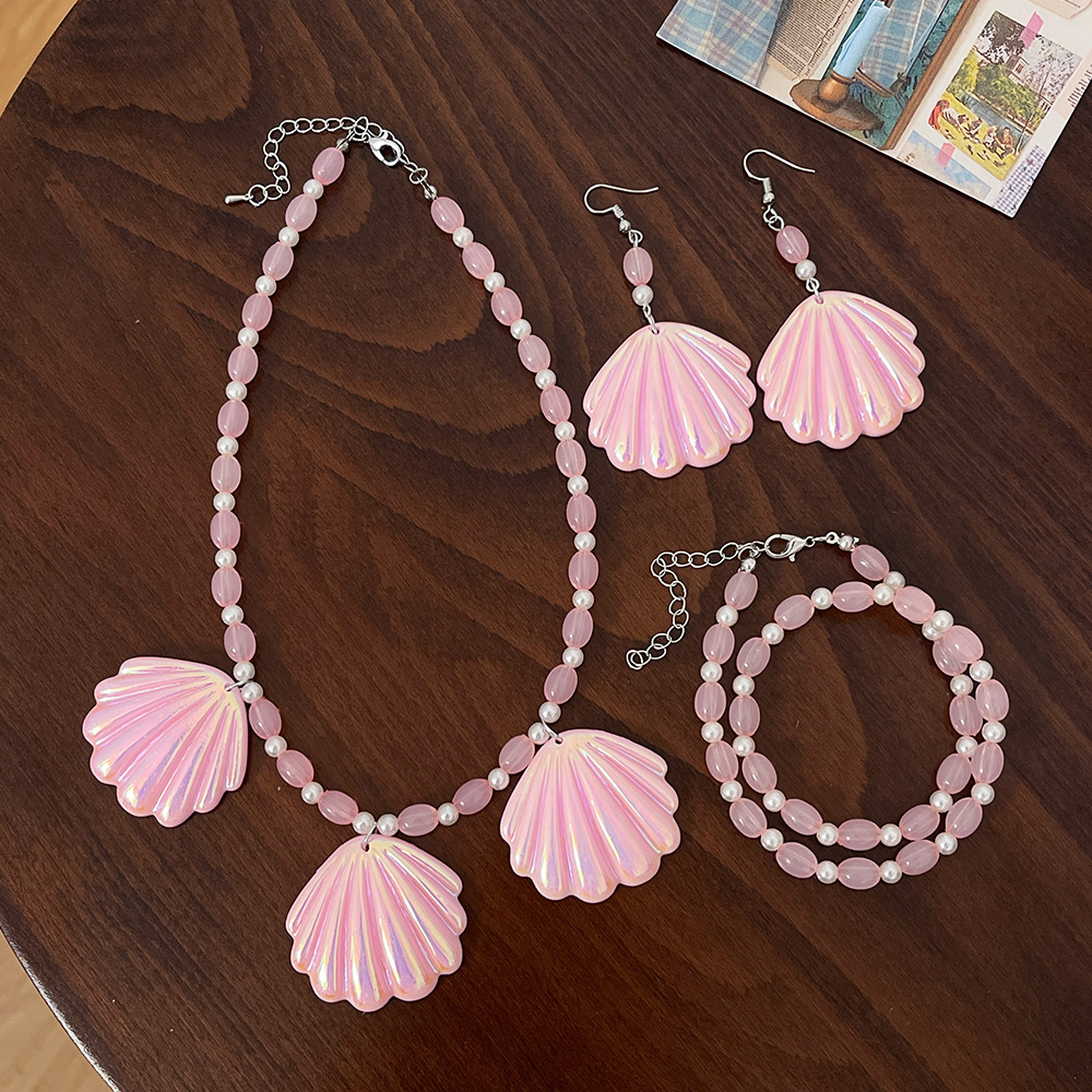 Nueva moda Rosa Shell cuentas joyería traje colorido acrílico fresco oído gancho collar pulsera al por mayor