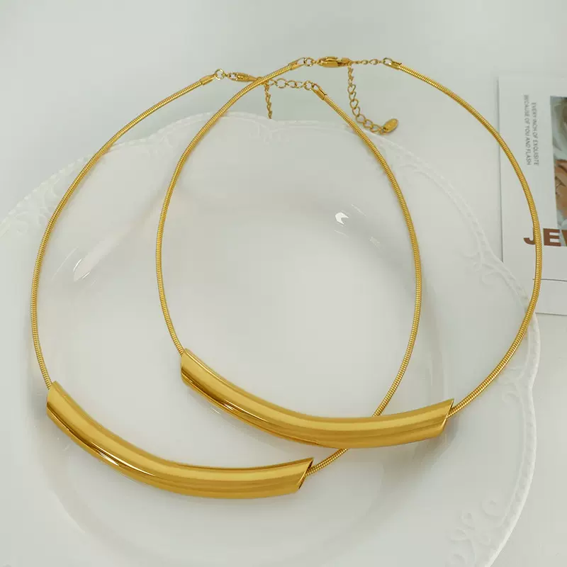 时尚OL风钛钢弯管弧形项圈别样极简设计蛇骨链钛钢18k镀金个性气