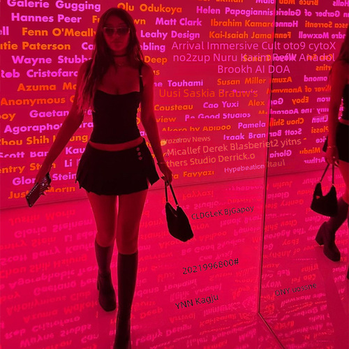 Y2K-inspired GIA Black Top for Women: Sleek, Versatile, Cropped Cutout Vest in Streetwear Style—Perfect for a Bold, Chic Look