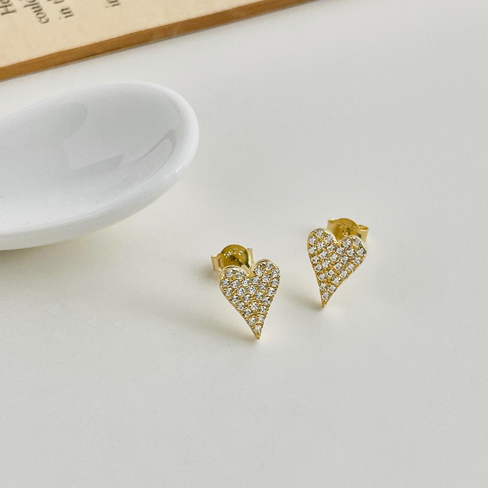3g Weight 925 Sterling Silver Ear Needle Material 18K Gold Plated Plating Material Ear Studs Classification 1 Pair Quantity Daily Occasion 925 Sterling Silver Material Heart Shape Pattern Women's Gender IG Style Style 1 Pair 18K Gold Plated 925 Sterling Silver Heart Shape Ear Studs 8