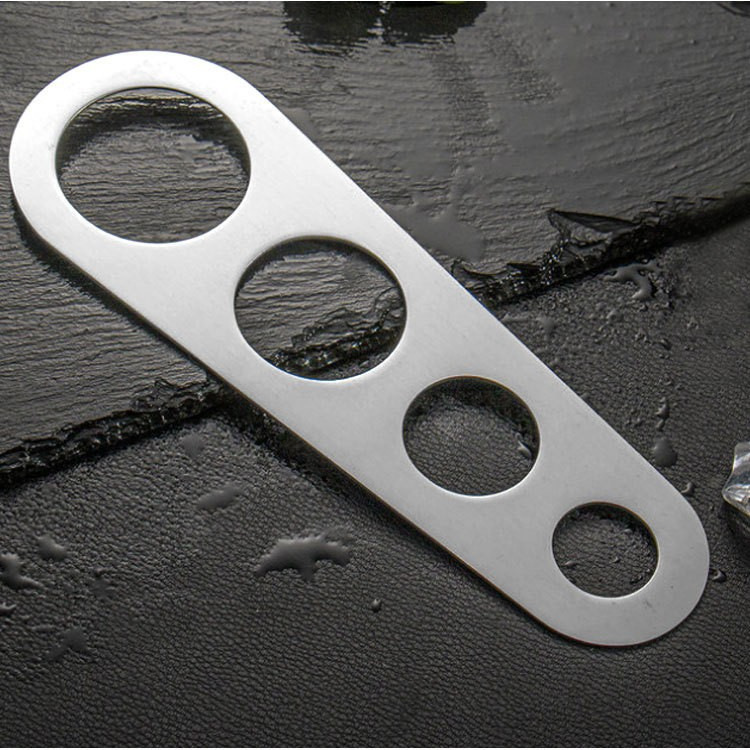 新款现货不锈钢面意粉量具意大利面条尺家用厨房小工具 4孔面条测