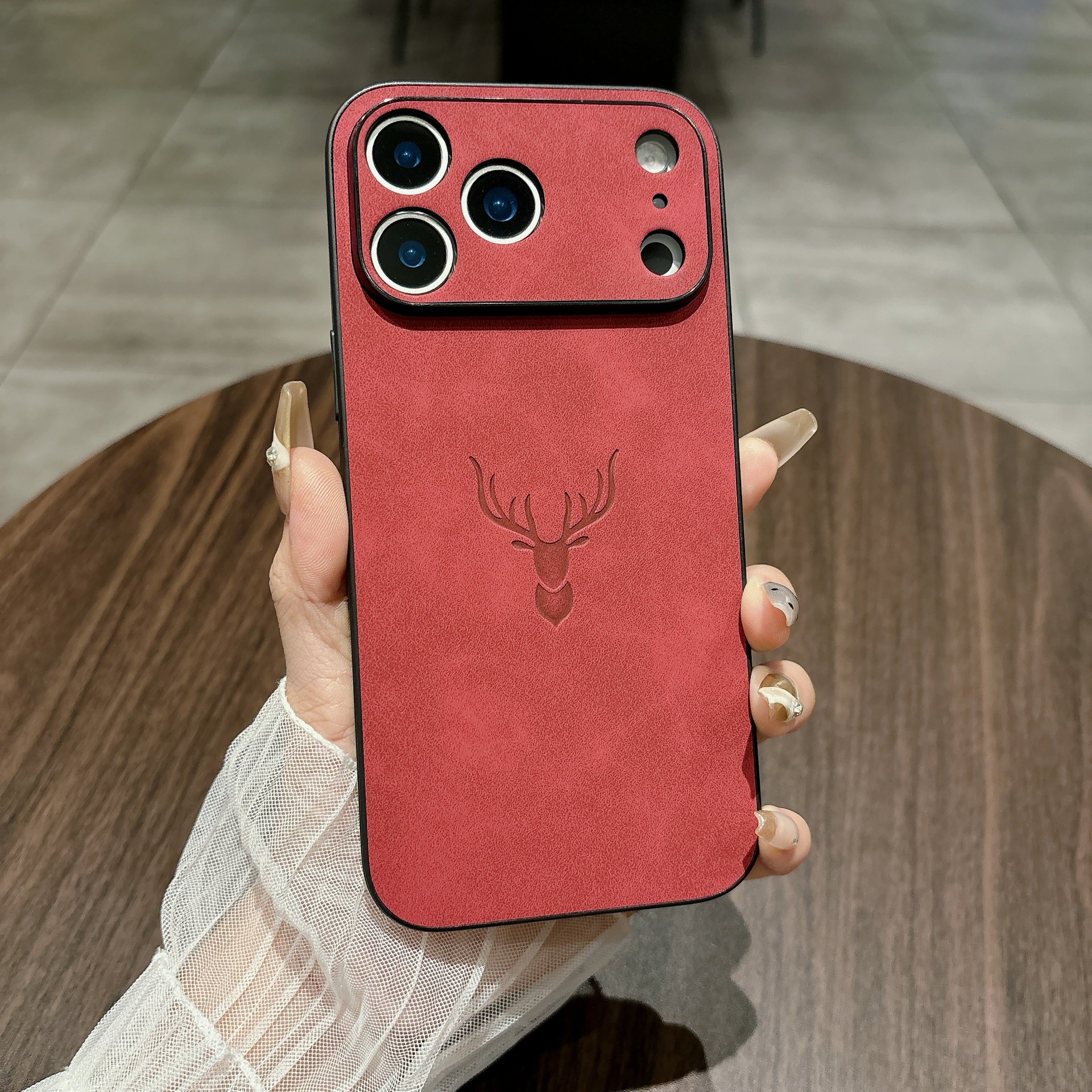 Aplicable para iPhone17ProMax cordero cabeza de ciervo patrón de caso de teléfono móvil de negocios cubierta de viento manzana 17 al por mayor image 11