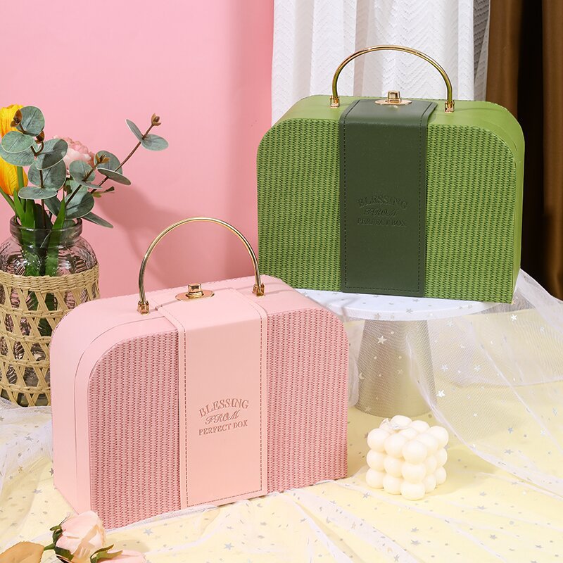 伴娘伴手礼盒喜糖盒礼品盒包装生日婚庆乔迁满月周岁礼盒卡盒空盒