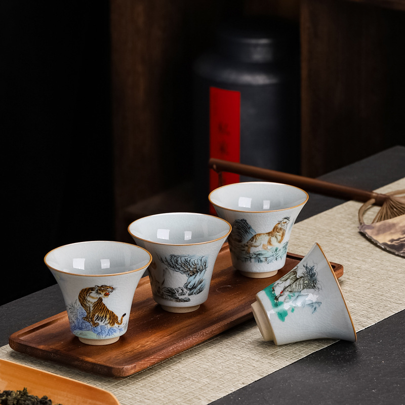 Ru Kiln 찻잔은 세라믹 쿵푸 차 세트 단일 작은 차 그릇 차 컵 개인 가정용 Ru 도자기 마스터 컵을 올릴 수 있습니다.