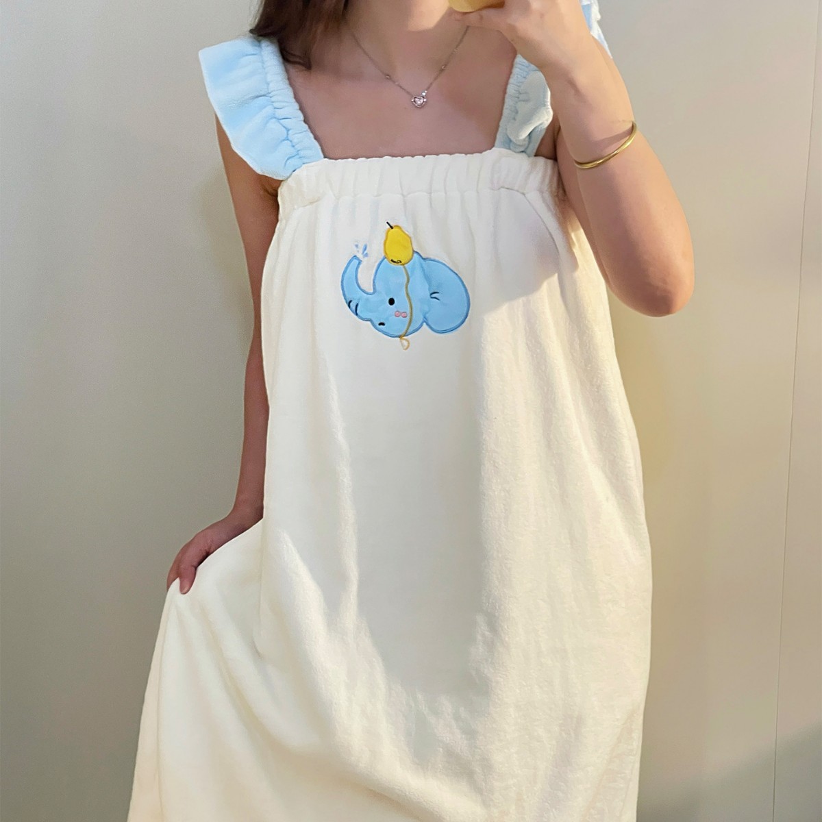 2025 nuevo estilo lindo pequeño elefante toalla de baño de mujer falda de baño absorbente toalla de secado rápido envuelta en baño de cuerpo entero sombrero de pelo seco de cuatro piezas