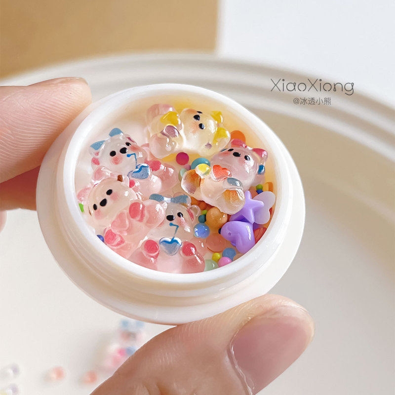 网红冰透小熊美甲材料包多巴胺混装爱心五角星树脂穿戴甲配饰批发|undefined