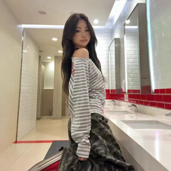 美式辣妹朋克条纹长袖t恤女秋季新款设计感斜肩显瘦收腰打底上衣