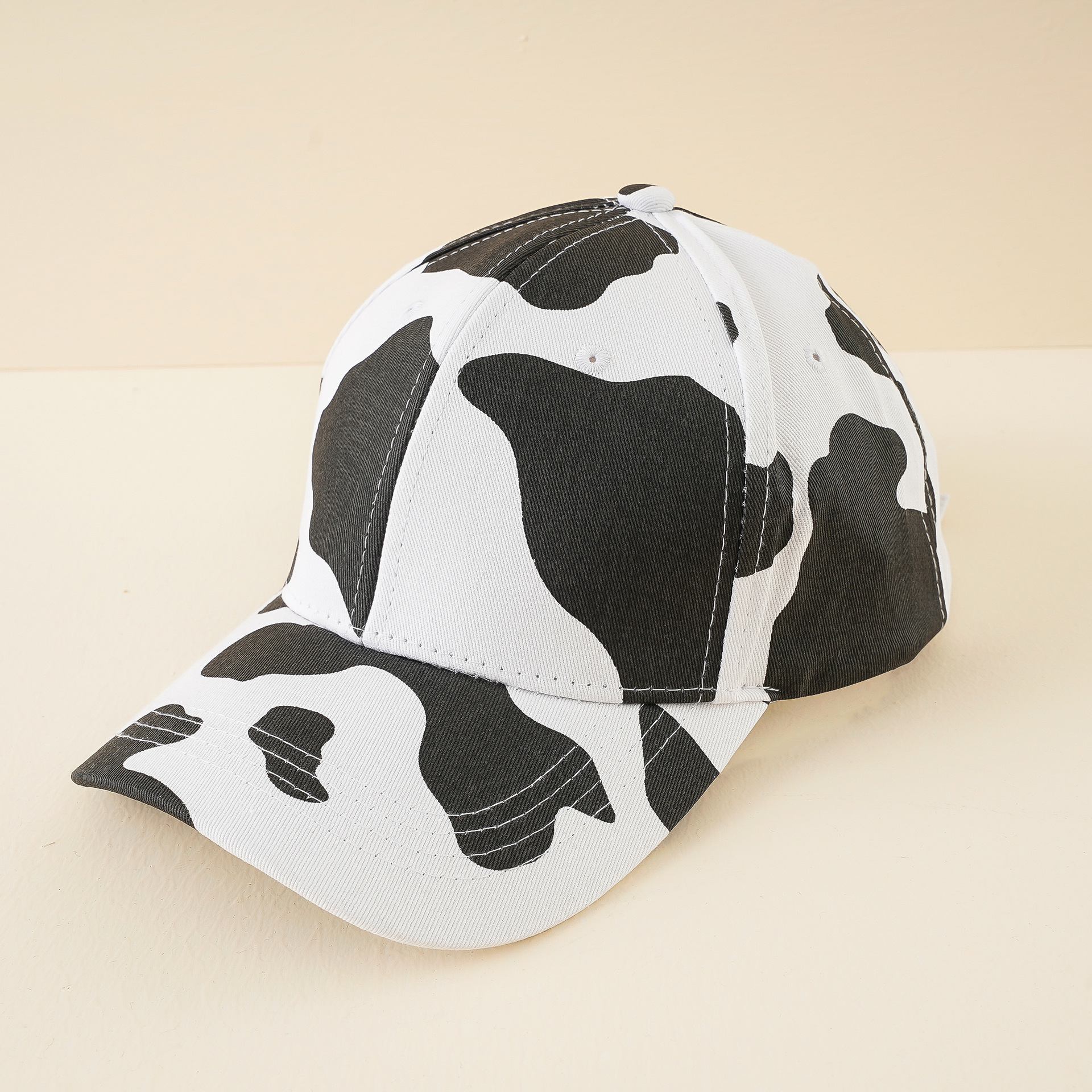 Patrón de leche gorra de béisbol para hombres y mujeres todo partido casual patrón de leche tapa de pico nicho estilo coreano japonés estudiante personalizado