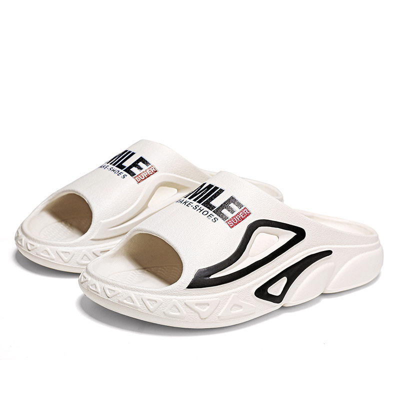 Zapatillas para hombres verano nuevo color anti-deslizante fondo grueso sensación de mierda una palabra fría zapatillas huecas cómodas zapatillas de playa casuales