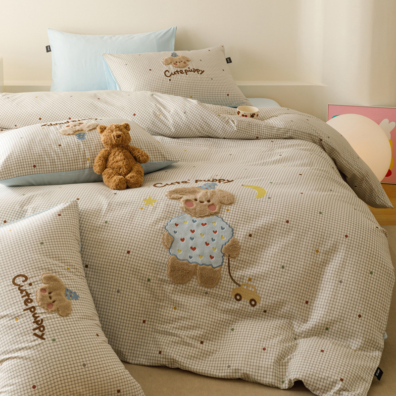 Cartoon-Style Cute and Healing-Themed Cake Bear All-Cotton Four-Piece Bedding Set with Towel Embroidery, Bed Sheet, Duvet Cover, and Bedding for 1.8m Bed Cartoon-Style Cute and Healing-Themed Cake Bear All-Cotton Four-Piece Bedding Set with Towel Embroidery, Bed Sheet, Duvet Cover, and Bedding for 1.8m Bed