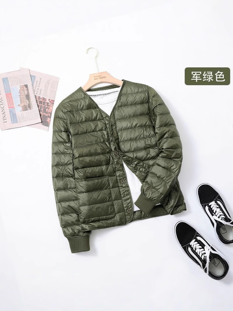 Chaqueta de pluma transfronteriza para hombres corta delgada invierno gruesa calentamiento delgada sin cuello en V chaqueta de forro blanco