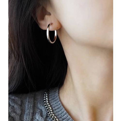 French-style hoop earrings trendy stud earrings unique design simple hoop ear hoops for women round hoop cool wind ear accessories