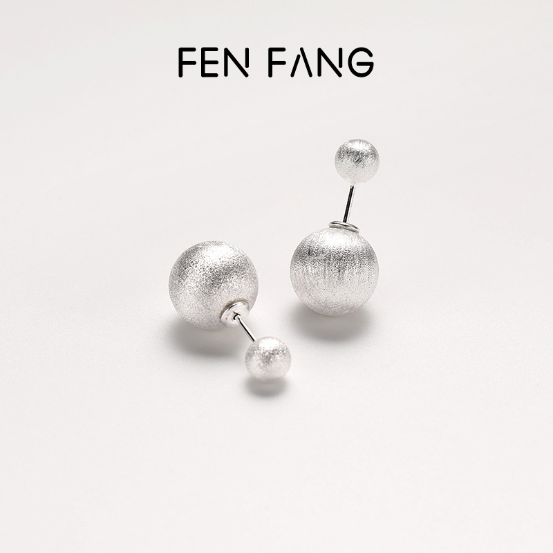 Matte fashionable universal retro hypoallergenic earrings