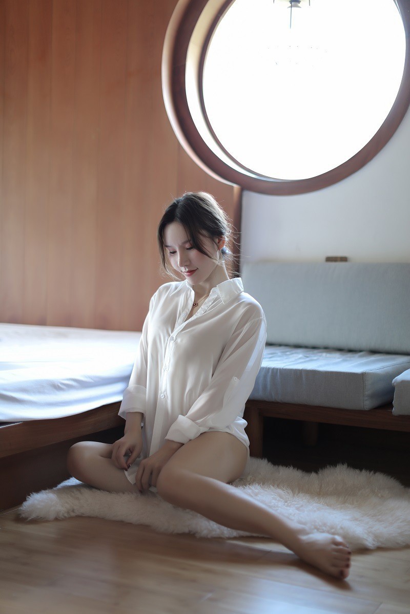 Sheer Chiffon Boyfriend Shirt Lingerie for Women, White Costume Uniform, One Size — detail image 3