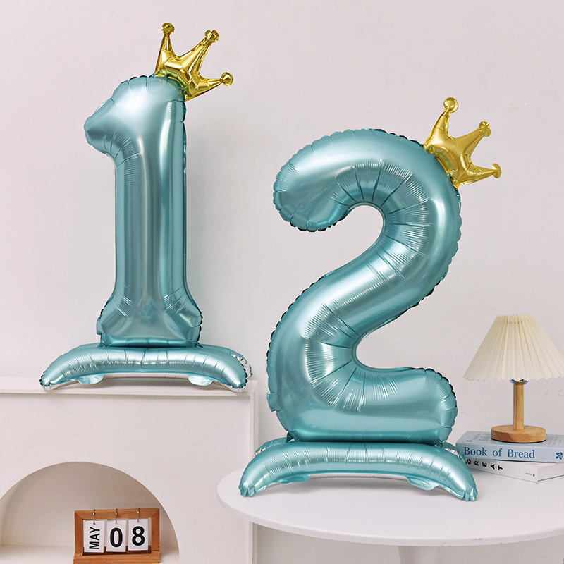 Blue Boy standing Crown digital pearlescent balloon baby birthday decoration photo background scene decoration