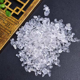 天然白水晶碎石原石打磨香薰扩香石鱼缸装饰石消磁水晶碎石批发