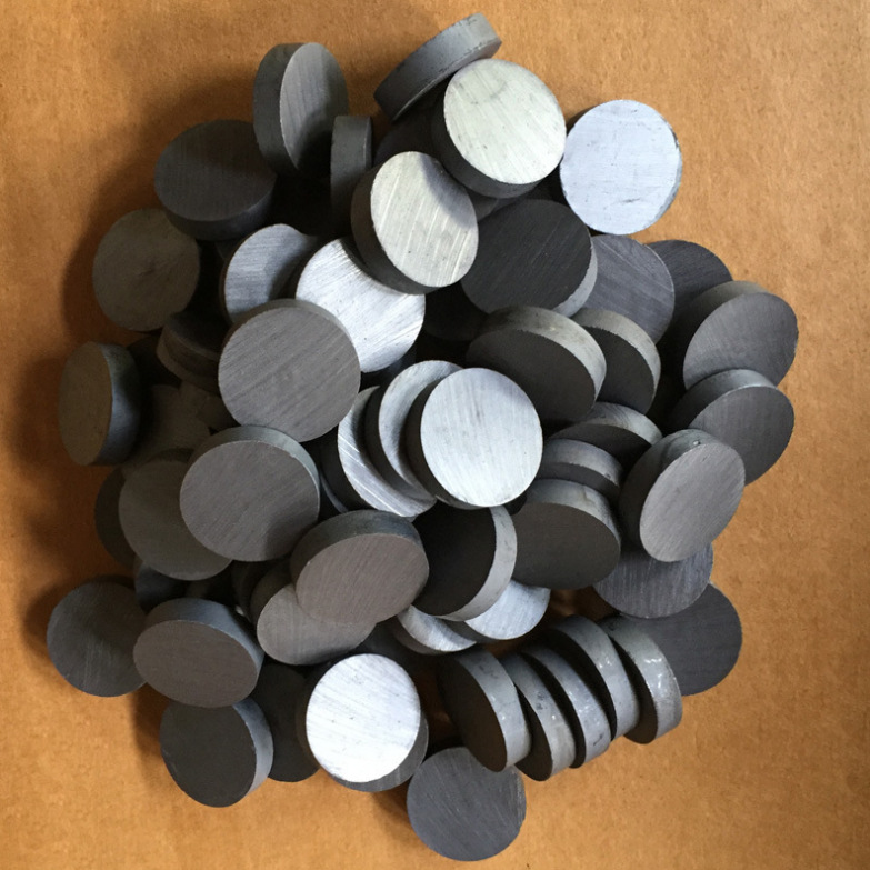 厂家批发 等各种异性圆片 铁氧体圆片 规格D15*5