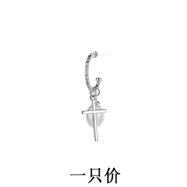 A cross pearl earrings (white gold with ear block)