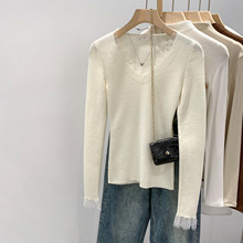 法式不撞款设计感蕾丝花边V领长袖羊毛针织打底衫女秋冬韩版上衣