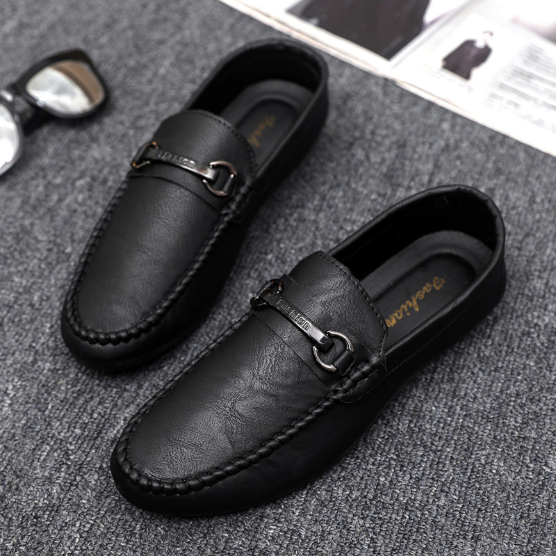 D895 Black