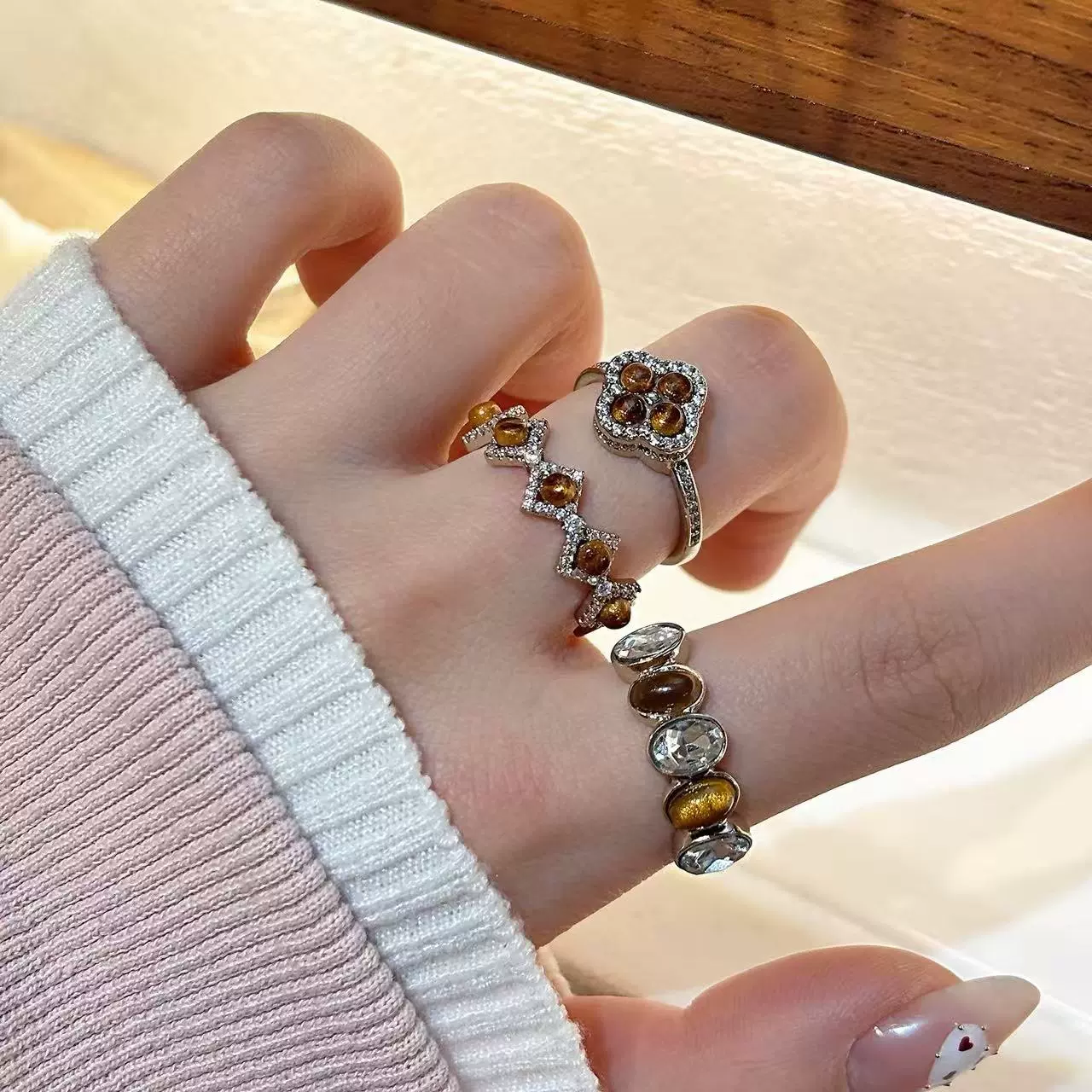 复古美拉德花朵虎眼石戒指女小巧精致个性食指戒时尚气质百搭指环