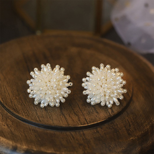 Silver Needle Retro Temperament Pearl Flower Earrings French Design Earrings Korean Simple Versatile Personalized Earrings for Women