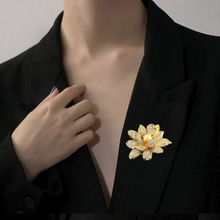 Pearl Peony Flower Brooch High-end High-end Corsage High-end Niche Small Fragrance Style Pin Clothing Accessories Women's Batch