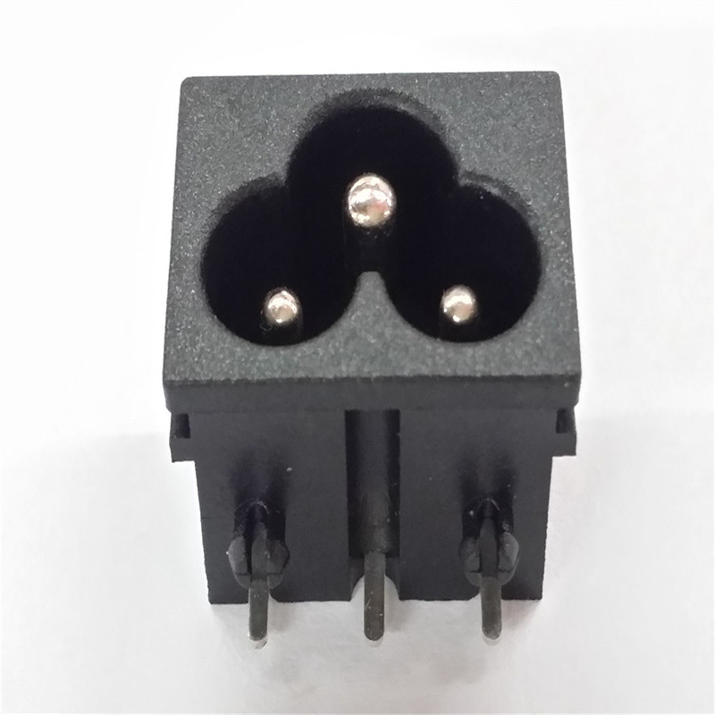 梅花插座2.5A 250V AC电源插座 适配器充电口 8字插座