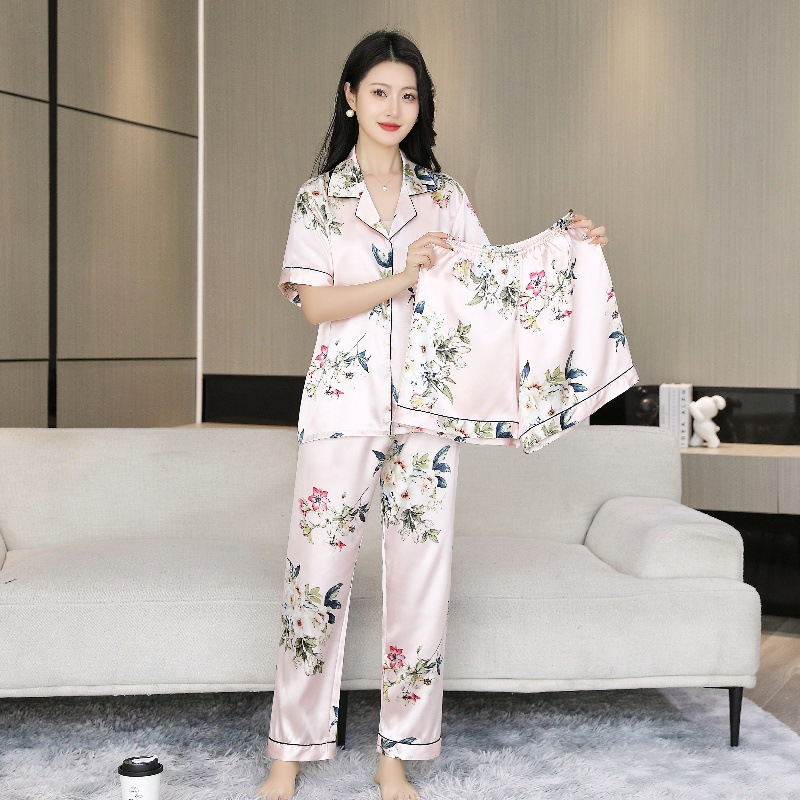 2025 nuevo estilo pijama mujer verano hielo seda fina solapa pantalones de manga corta traje de tres piezas se puede usar en el exterior