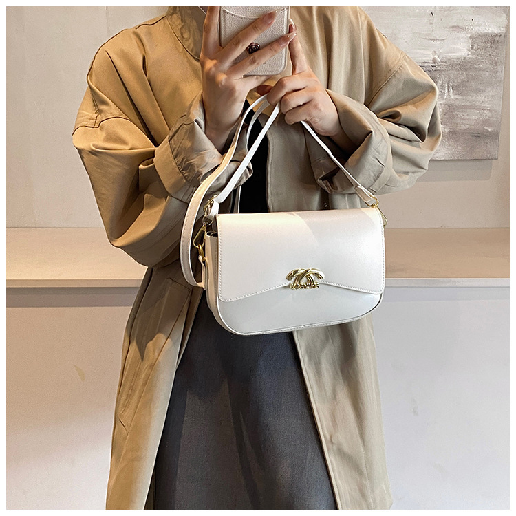 Fashionable and versatile small square bag, new autumn and winter style work and commuting bag, women's bag, simple single-shoulder bag, women's crossbody bag undefined