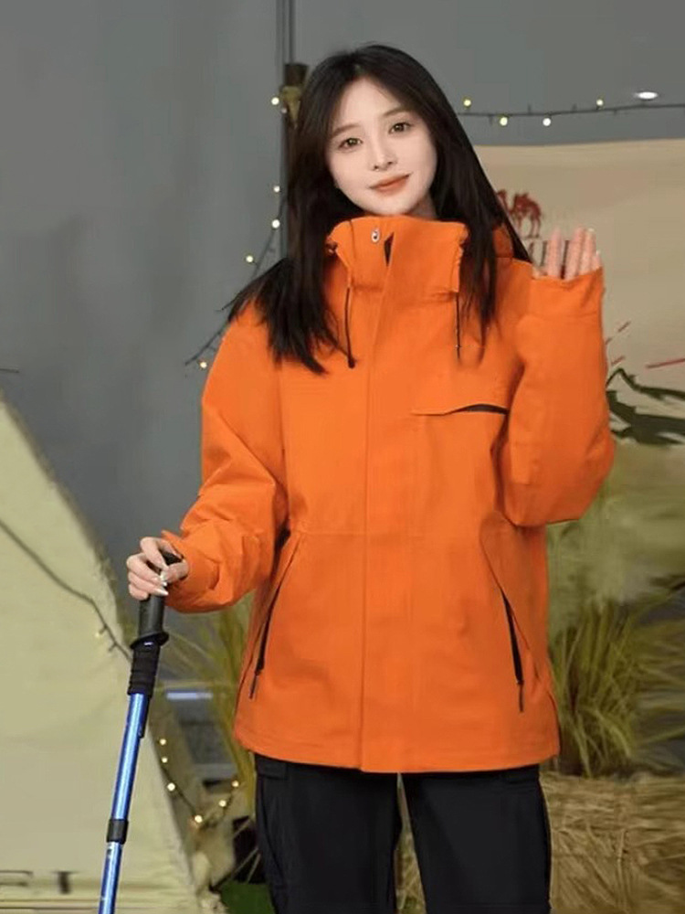 Luotuo's Same Style Wind Chaser Jacket for Women, Three-In-One Windproof, Waterproof and Velvet Suzaku Soft Shell Stone Lion Jacket for Men