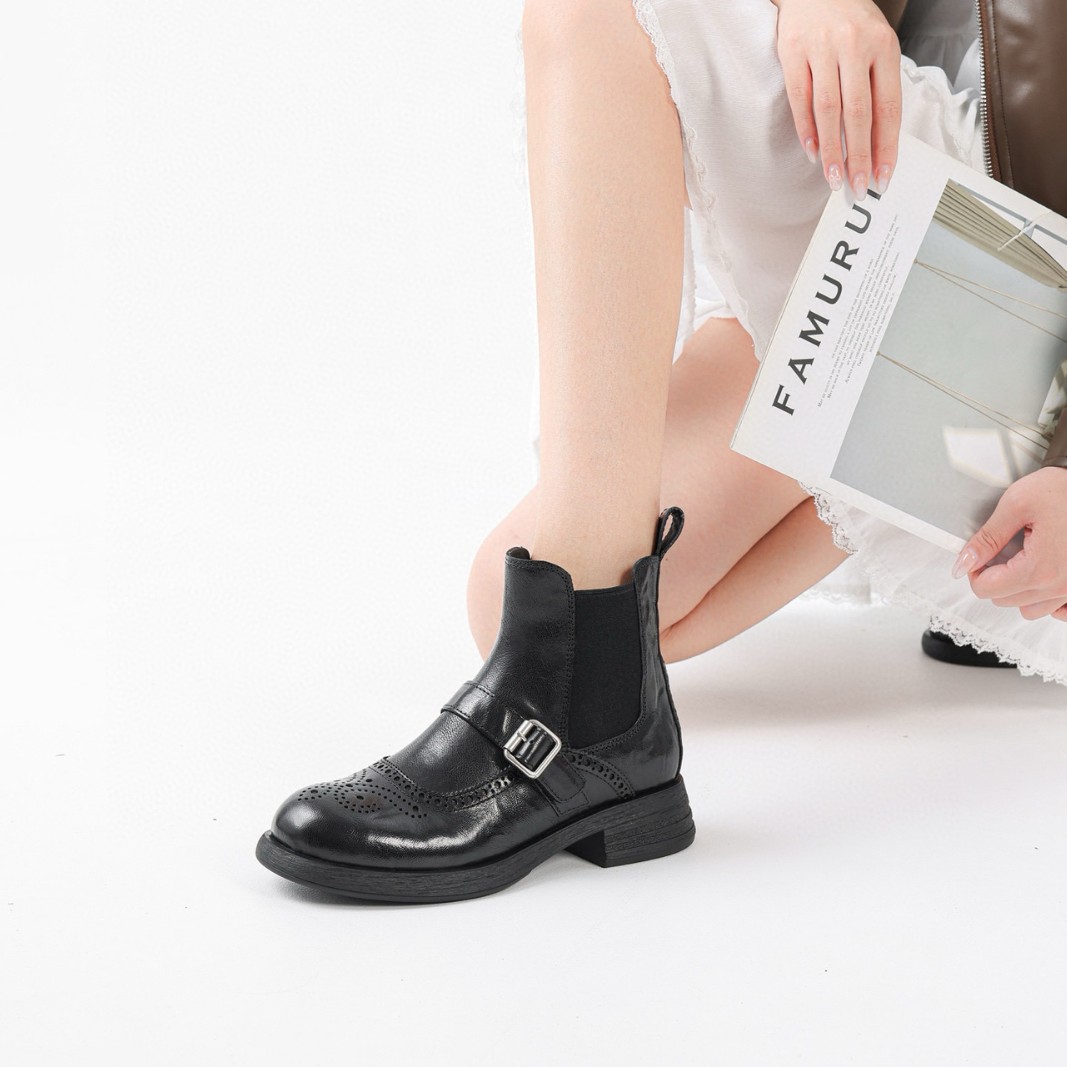 Boot Chelsea nữ da thật đế dày cổ ngắn gót vuông phong cách Anh — Màu đen