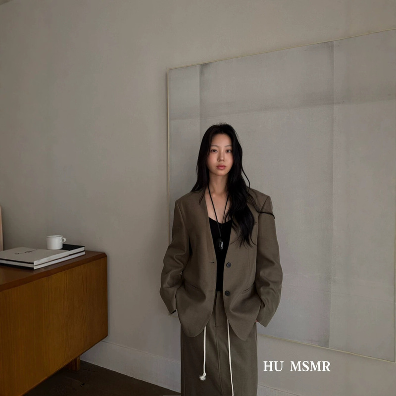 Guangzhou Thirteen Lines HUMSMR2026 Autumn New Korean Style Simple High-end Commuting V-neck Blazer G3037