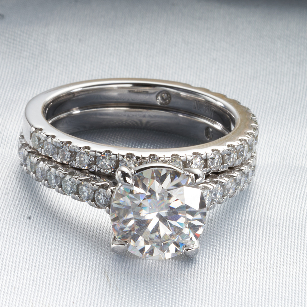 Mujeres de plata esterlina 925 diamantes de moda dos en un anillo de matrimonio de piedra de mozanita anillo de piedra principal 3 quilates venta caliente transfronteriza